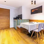Haus Hubertus * غالتور