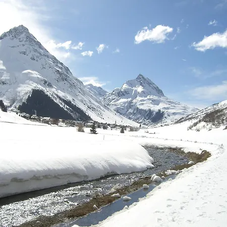 Haus Hubertus גלטור