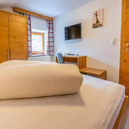 Haus Hubertus Apartament Galtür
