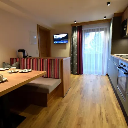 Haus Hubertus Apartment *